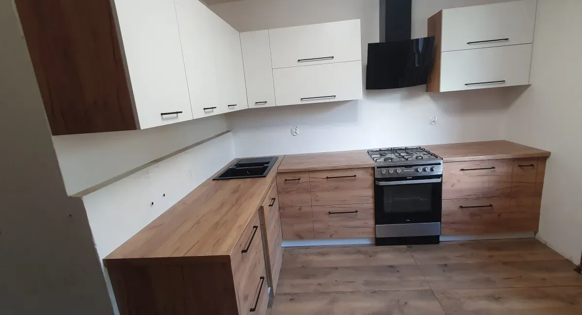 Meble na wymiar-Kuchnie-80